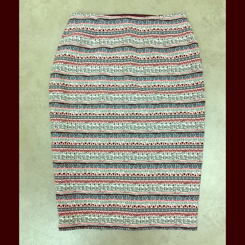 ✏️ 🖊 woven textured skirt by the limited nwt